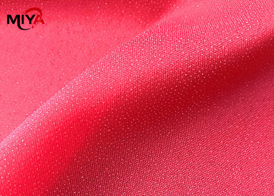สีขาว / สีดำผสมโพลีเอสเตอร์ Interlining ธรรมดา Stitchable กำหนดเองได้