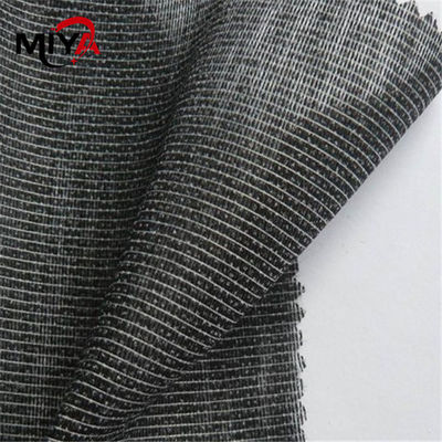 โพลีเอสเตอร์ Viscose Warp ถัก Fusible Interlining Weft แทรก PES Coating