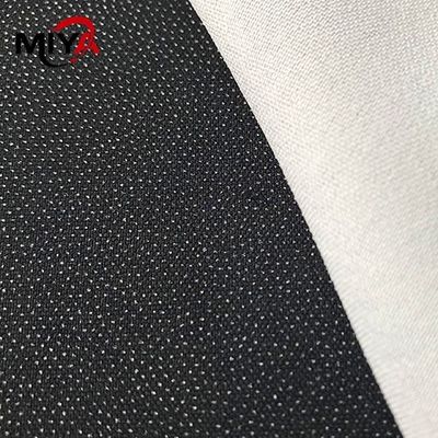 โพลีเอสเตอร์ / ฝ้ายเย็บได้ Interlining เหนียวนุ่มเหนียวทนทานสำหรับสิ่งทอภายในบ้าน